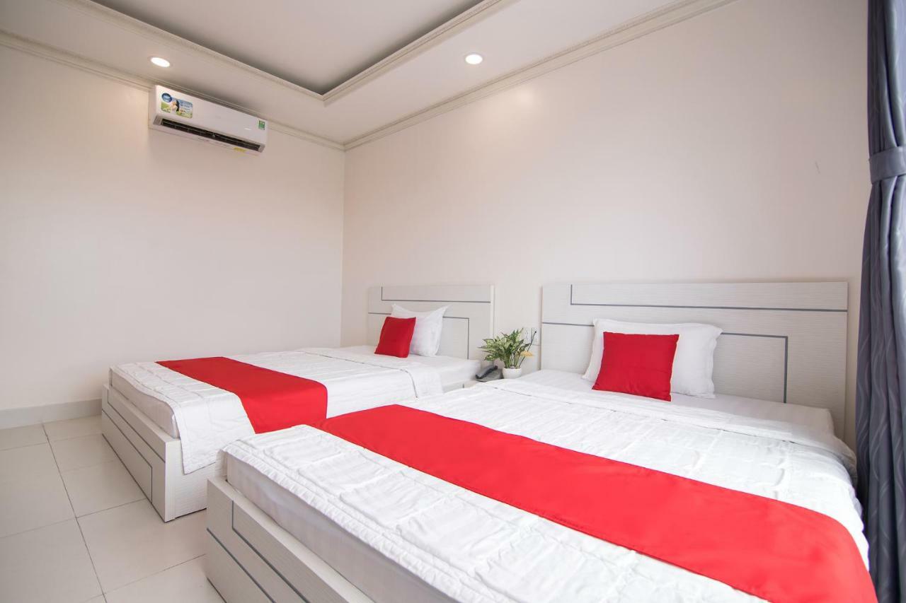 Bin Bin Hotel 4 - Near Sunrise City D7 Hô Chi Minh-Ville Extérieur photo