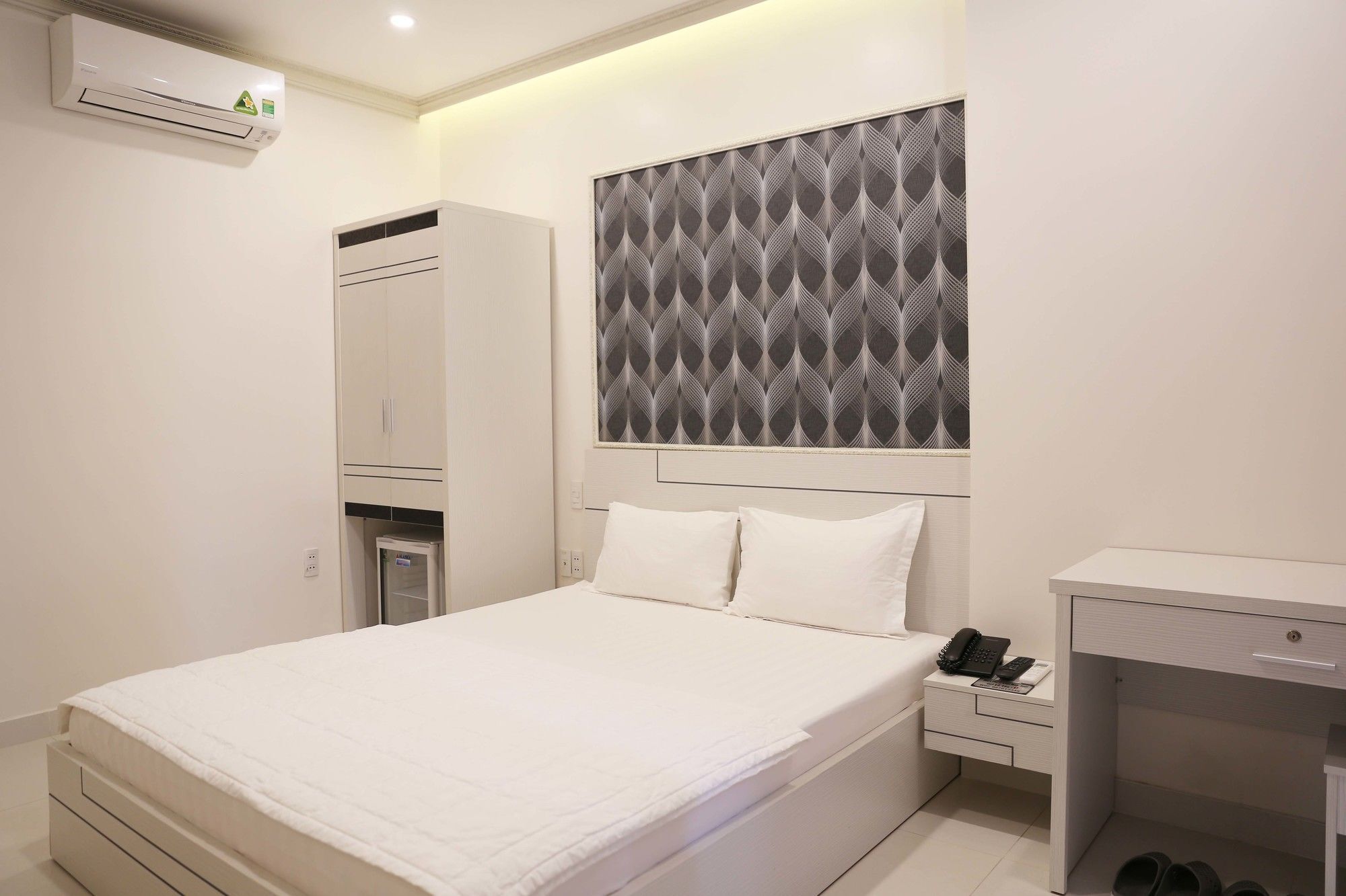 Bin Bin Hotel 4 - Near Sunrise City D7 Hô Chi Minh-Ville Extérieur photo